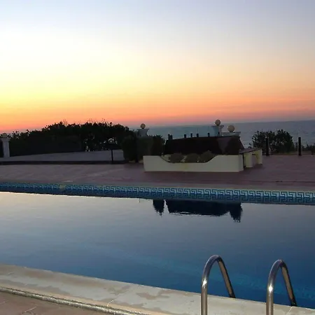 Quinta Da Vigia Apartahotel 3*