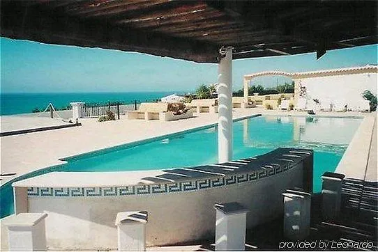 アパートホテル Quinta Da Vigia 3*